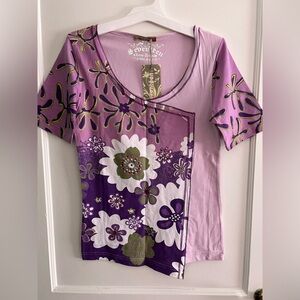 Women’s Tshirt purple Color Size 1